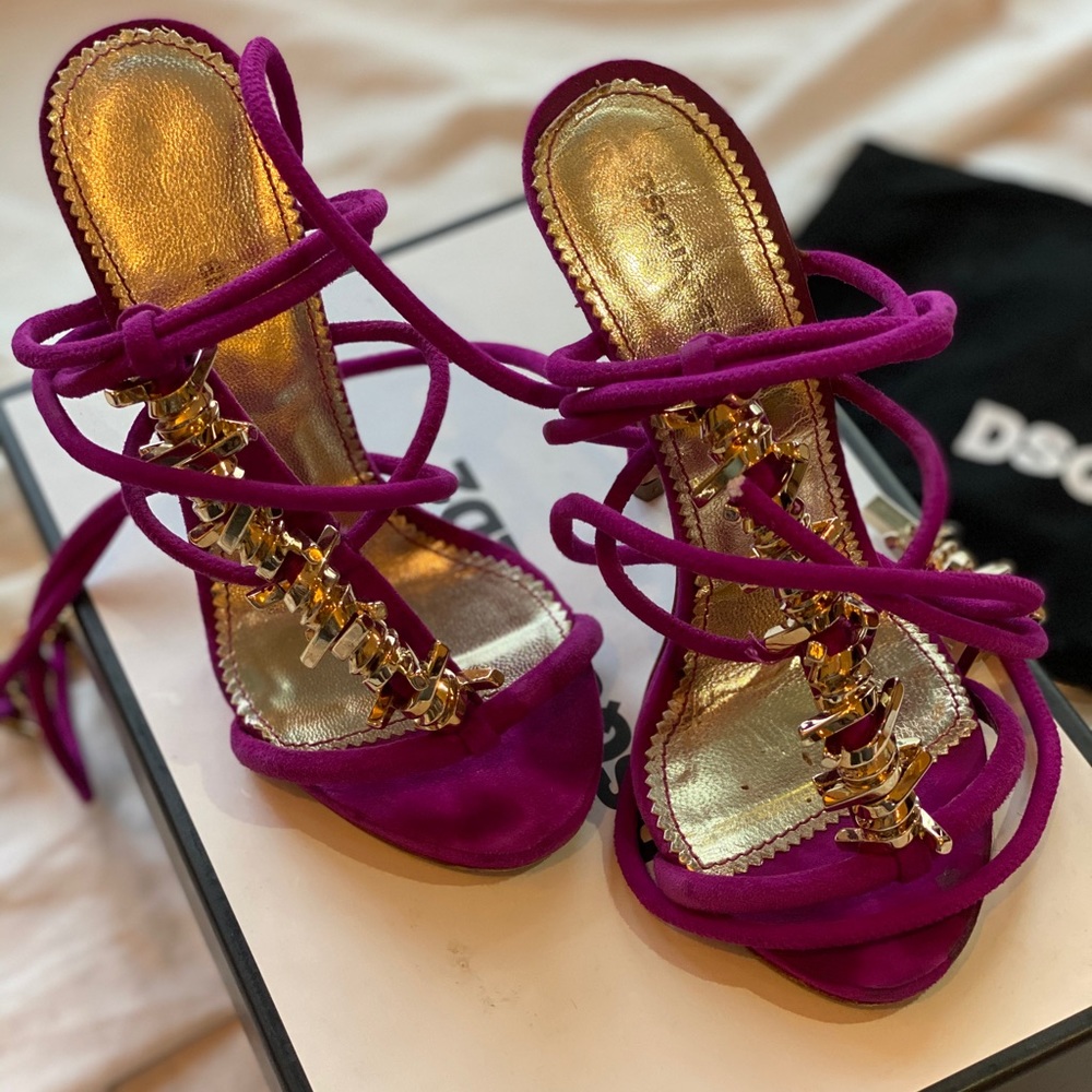 DSquared2 Purple Barbed Wire Ankle Wrap Stilettos